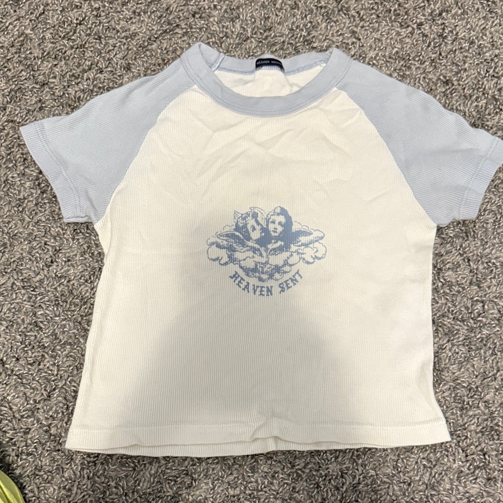 Brandy Melville- Cream and blue